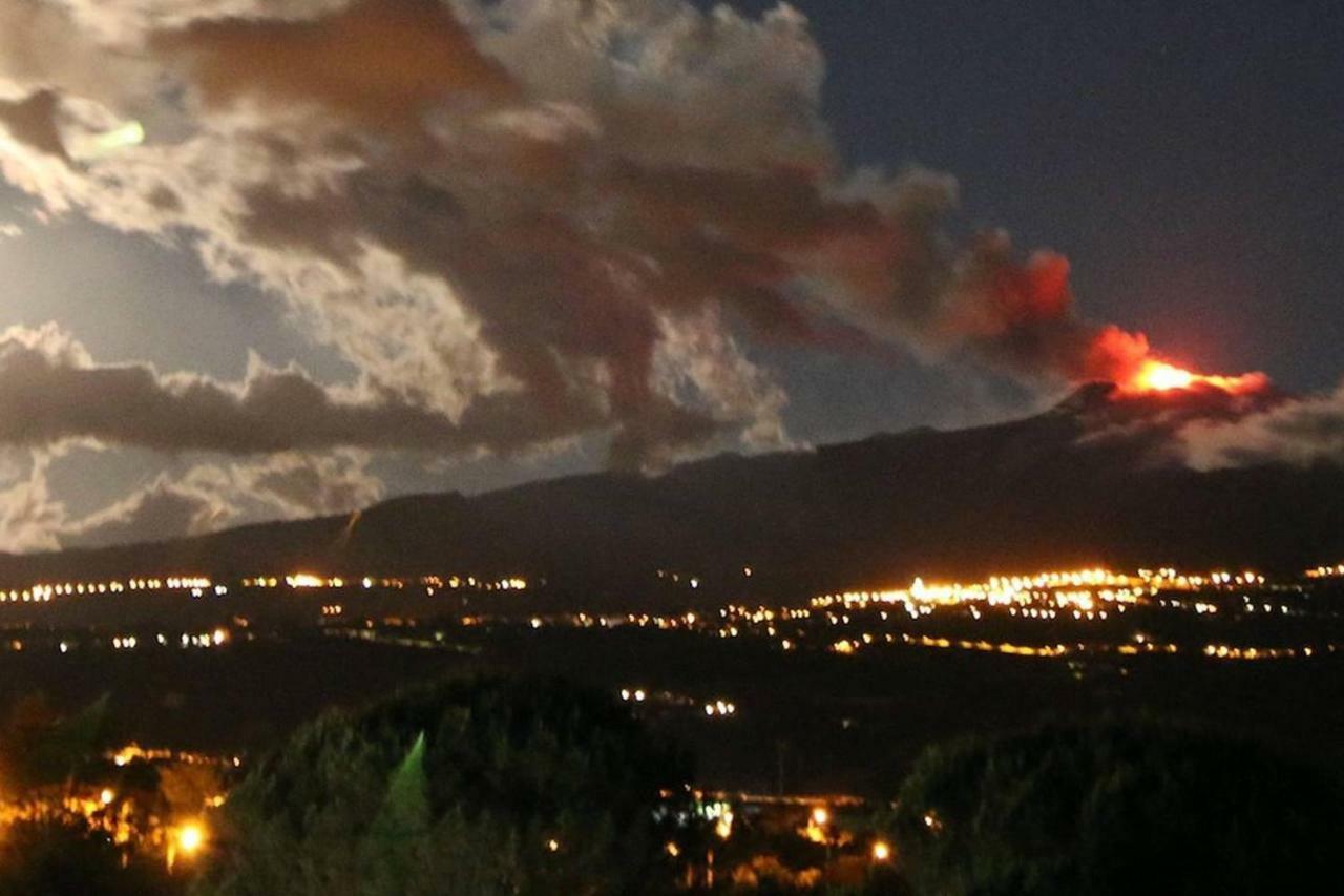 Fondachello Etna Mare" Apartment Mascali Bagian luar foto